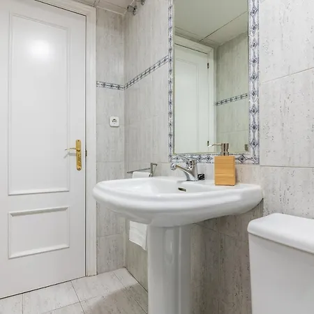 Tuguest Grisolia House - Free Parking Armilla Buitenkant foto